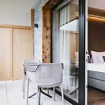 Hotel Glemm By Avenida Superior & Residences