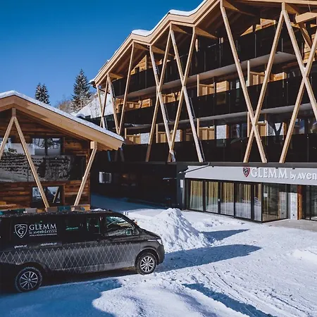 Glemm By Avenida Superior & Residences Hotel 4*