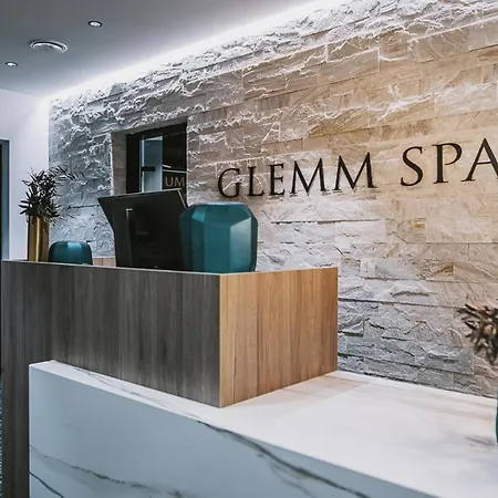 Hotel Glemm By Avenida Superior & Residences