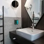 Glemm By Avenida Superior & Residences Hotel