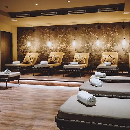 Glemm By Avenida Superior & Residences