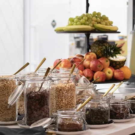 Hotel Glemm By Avenida Superior & Residences 4*