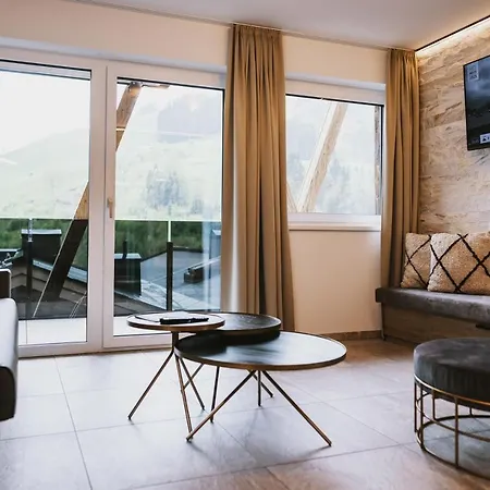 Отель Glemm By Avenida Superior & Residences Зальбах-Хинтерглемм