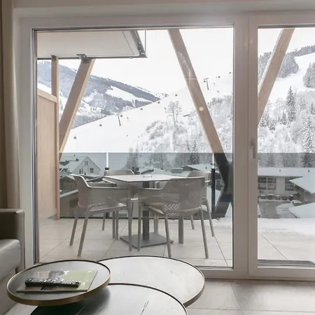 Hotel Glemm By Avenida Superior & Residences