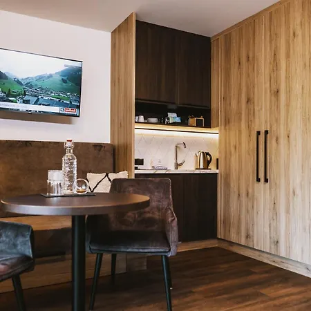 Отель Glemm By Avenida Superior & Residences Зальбах-Хинтерглемм