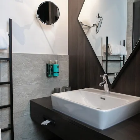 Glemm By Avenida Incl Joker Card Hotel