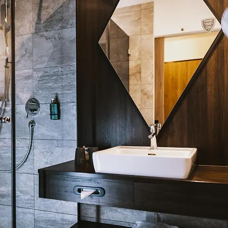 Hotel Glemm By Avenida Incl Joker Card 4*