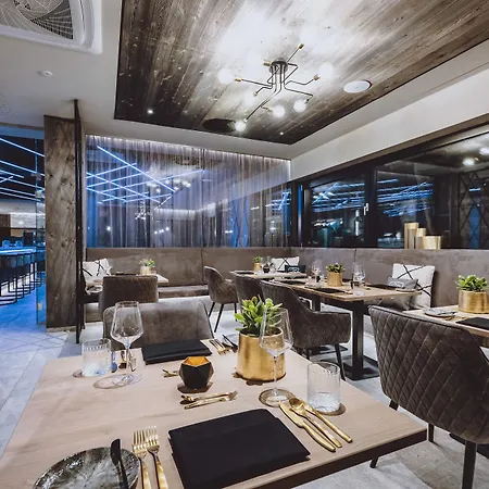 Glemm By Avenida Superior & Residences ホテル