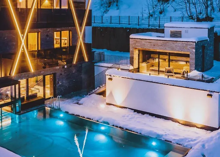 Hotel Glemm By Avenida Superior & Residences 4*