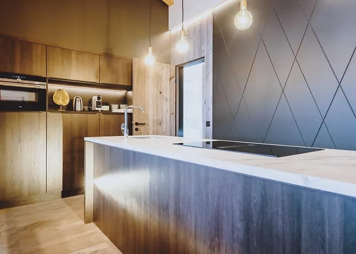 Hotel Glemm By Avenida Superior & Residences 4*