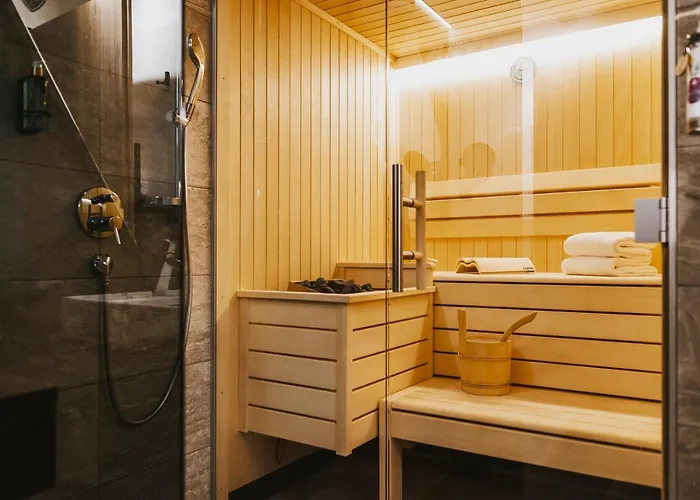 Glemm By Avenida Superior & Residences Hotel