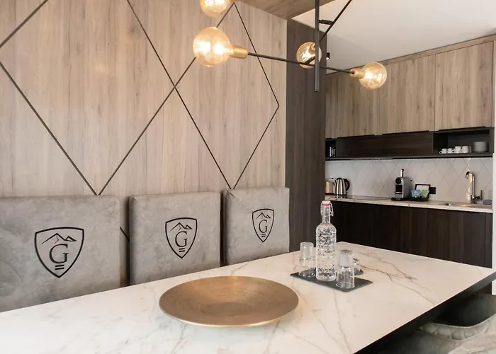 Glemm By Avenida Superior & Residences Hotel 4*