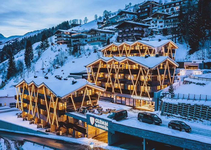 Glemm By Avenida Superior & Residences Hotel 4*