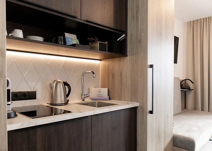 Hotel Glemm By Avenida Superior & Residences 4*